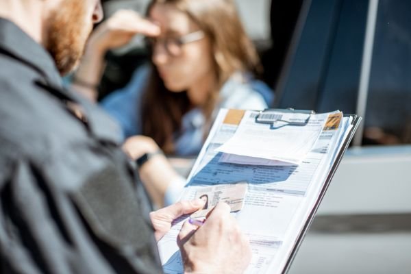 Entendendo as Regras e Leis para Motoristas